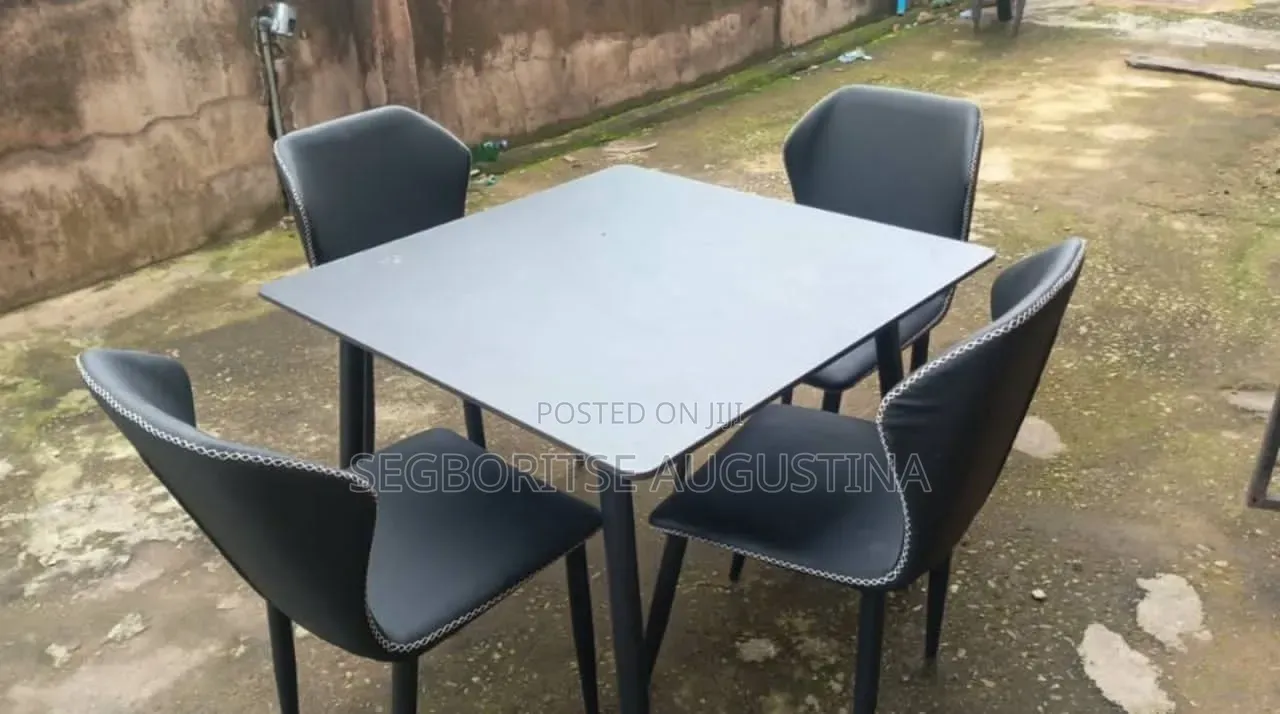 Dinning Table