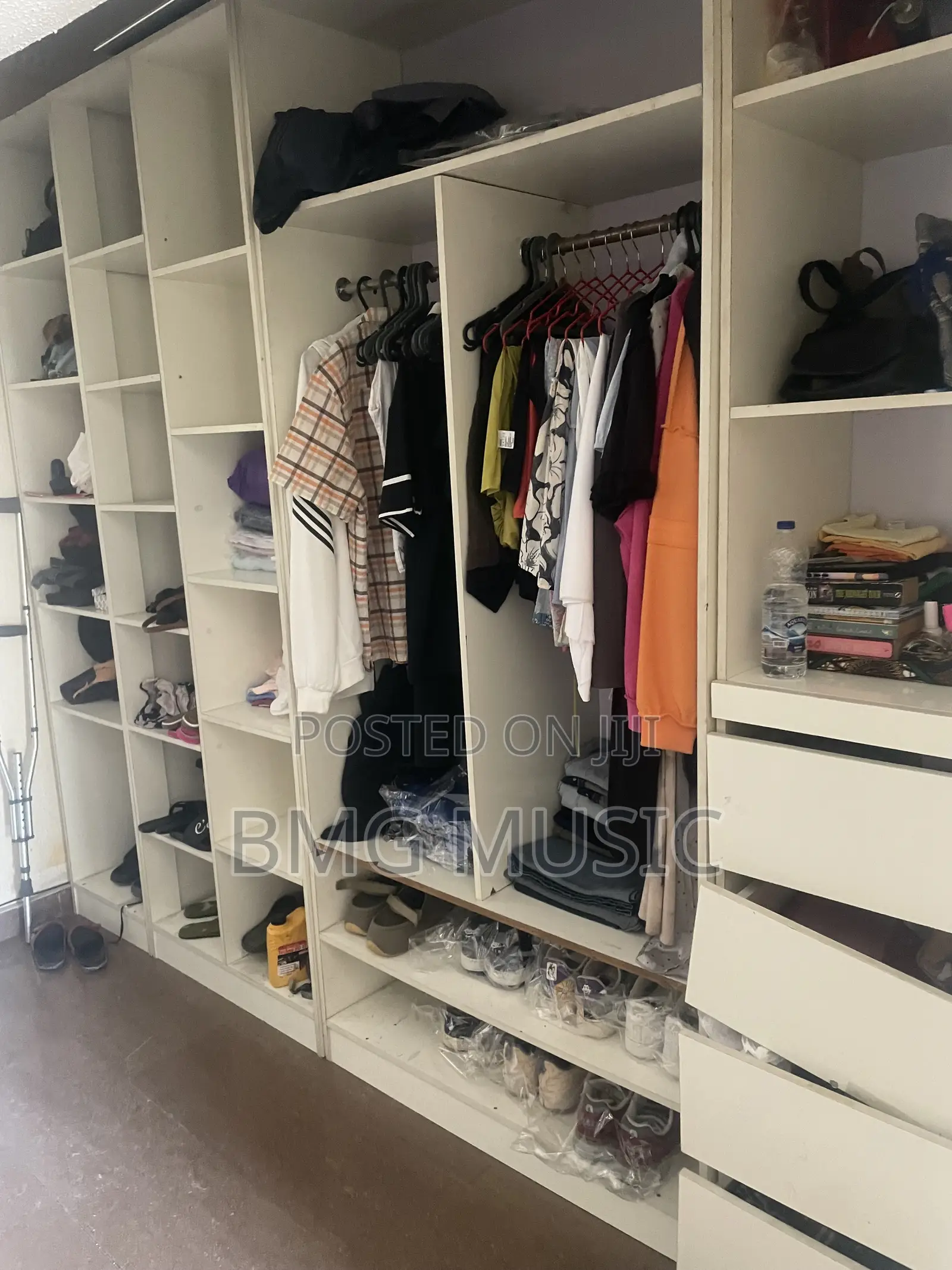 Wardrobe Wardrobe