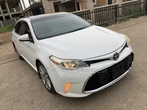 Toyota Avalon 2014 White