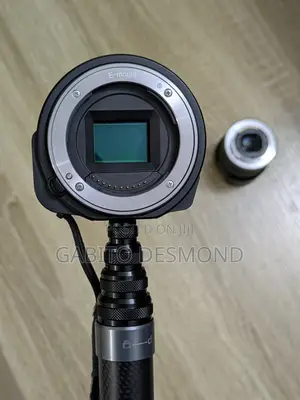 Sony Qx1(Body Only)