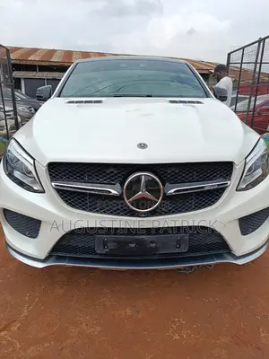 Mercedes-Benz GLE-Class 2018 White