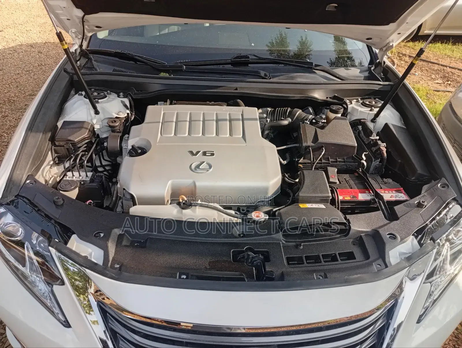 Lexus ES 350 FWD 2016 White