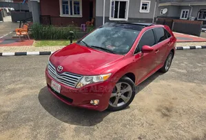 Toyota Venza 2010 Red