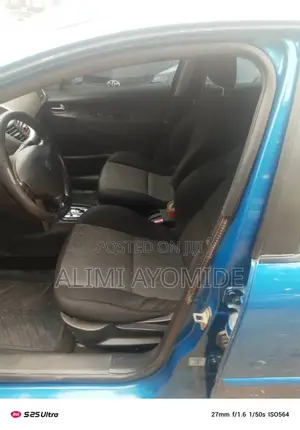 Peugeot 207 2012 Blue