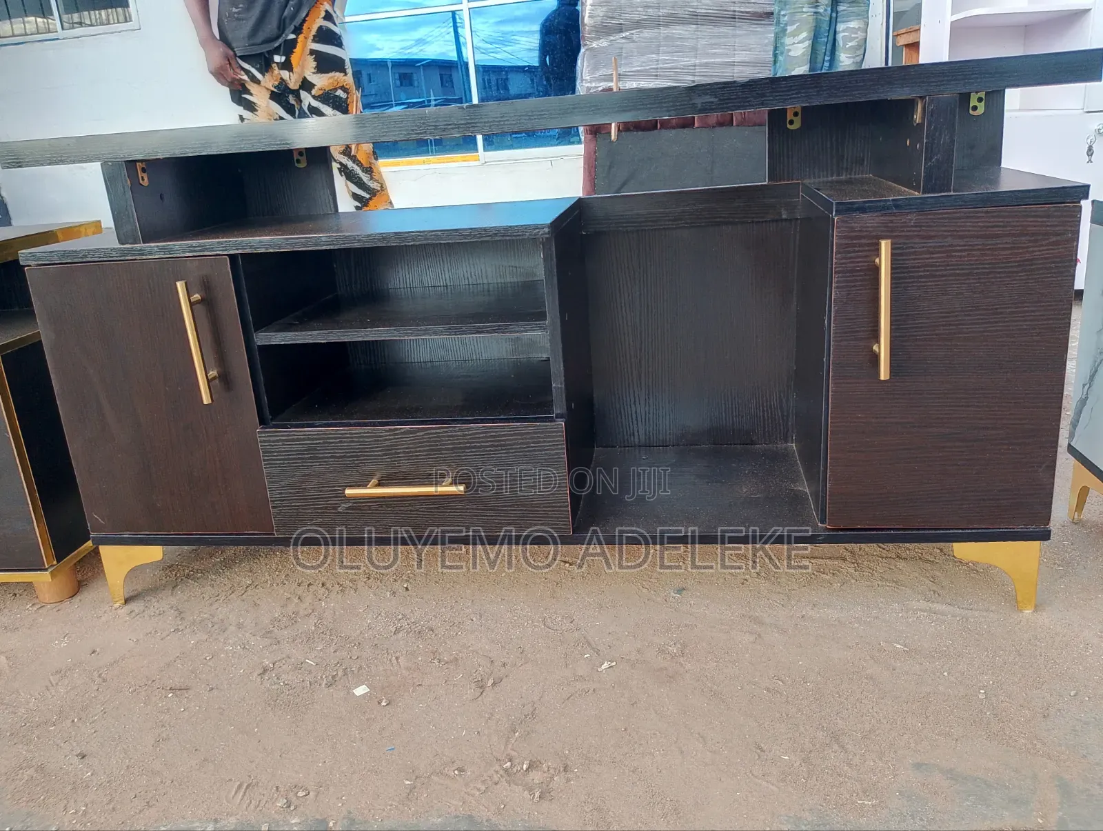 Television Shelve