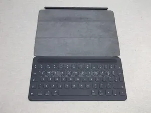 Apple Smart Keyboard for iPad Pro 9.7/10.5"/ iPad 7 8 9/Air 3rd Gen