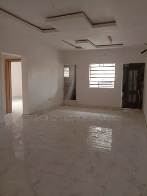 2bdrm Block of Flats in Off Ishaga, Ojuelegba for rent