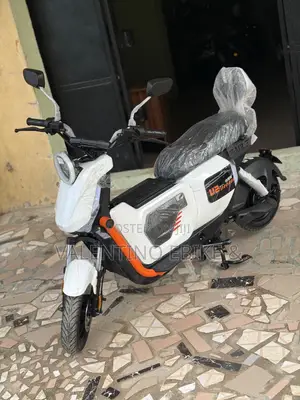 New Motorcycle 2025 White