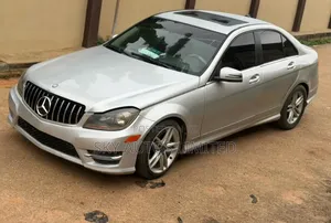 Mercedes-Benz C300 2012 Silver