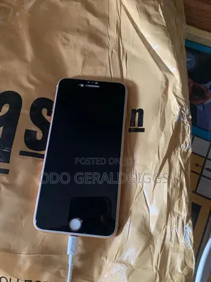 Apple iPhone 8 Plus 64 GB White