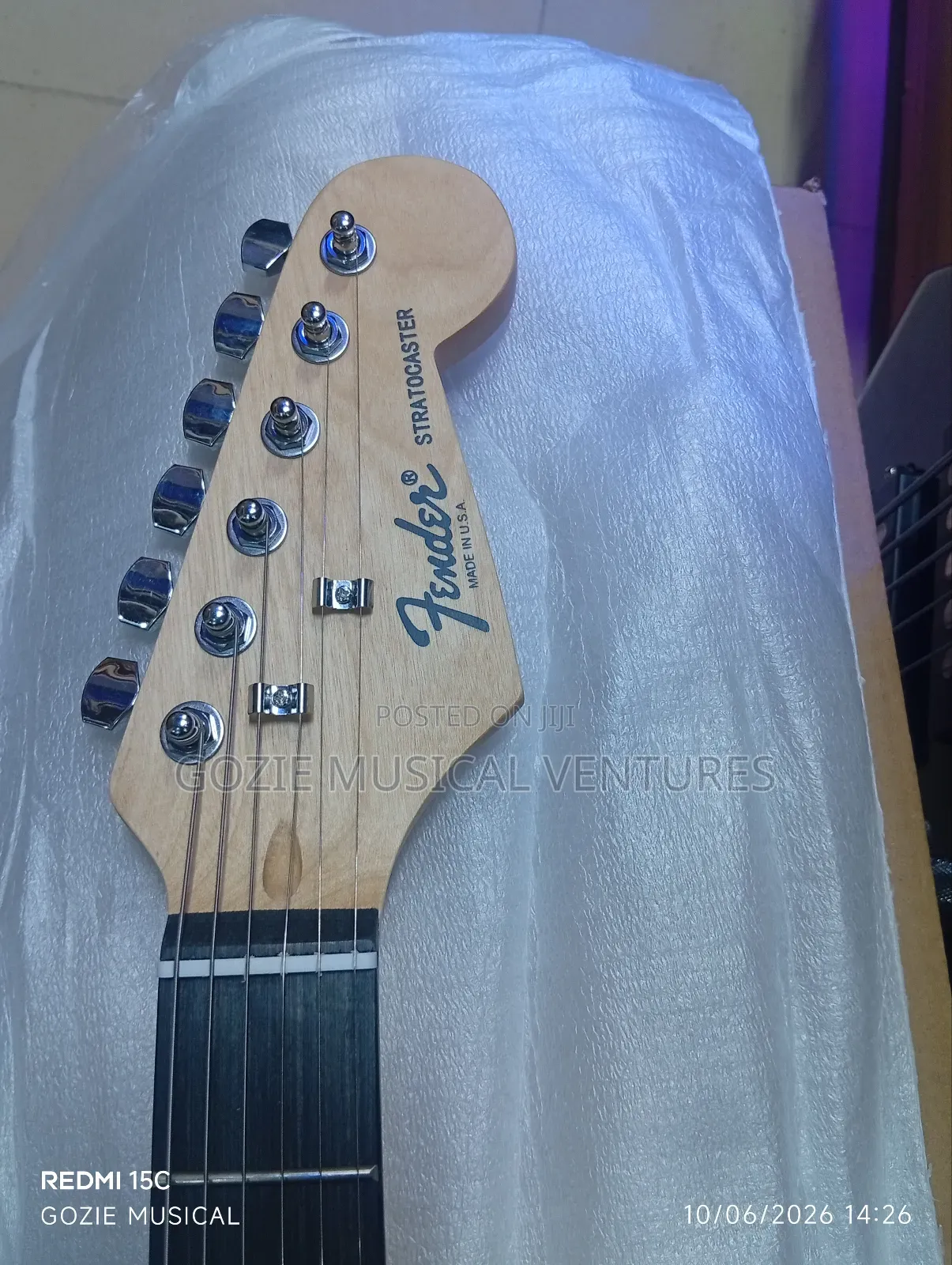 Fender Stratocaster Blue Colour Electric Lead Guitar 6 Strings