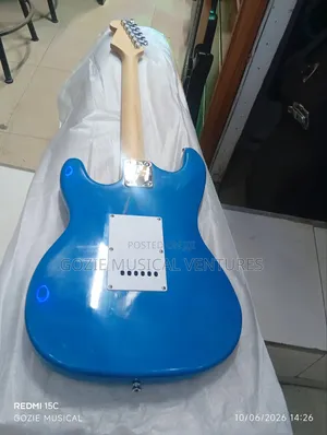 Fender Stratocaster Blue Colour Electric Lead Guitar 6 Strings