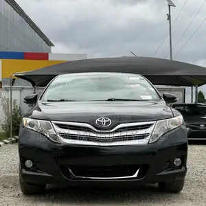 Toyota Venza XLE 2015 Black