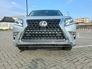 Lexus GX 2012 Silver