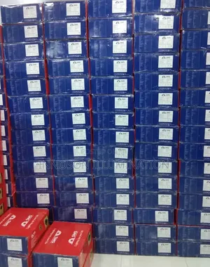 3.6kva 24v SMS Hybrid Inverter