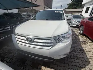 Toyota Highlander 2011 White