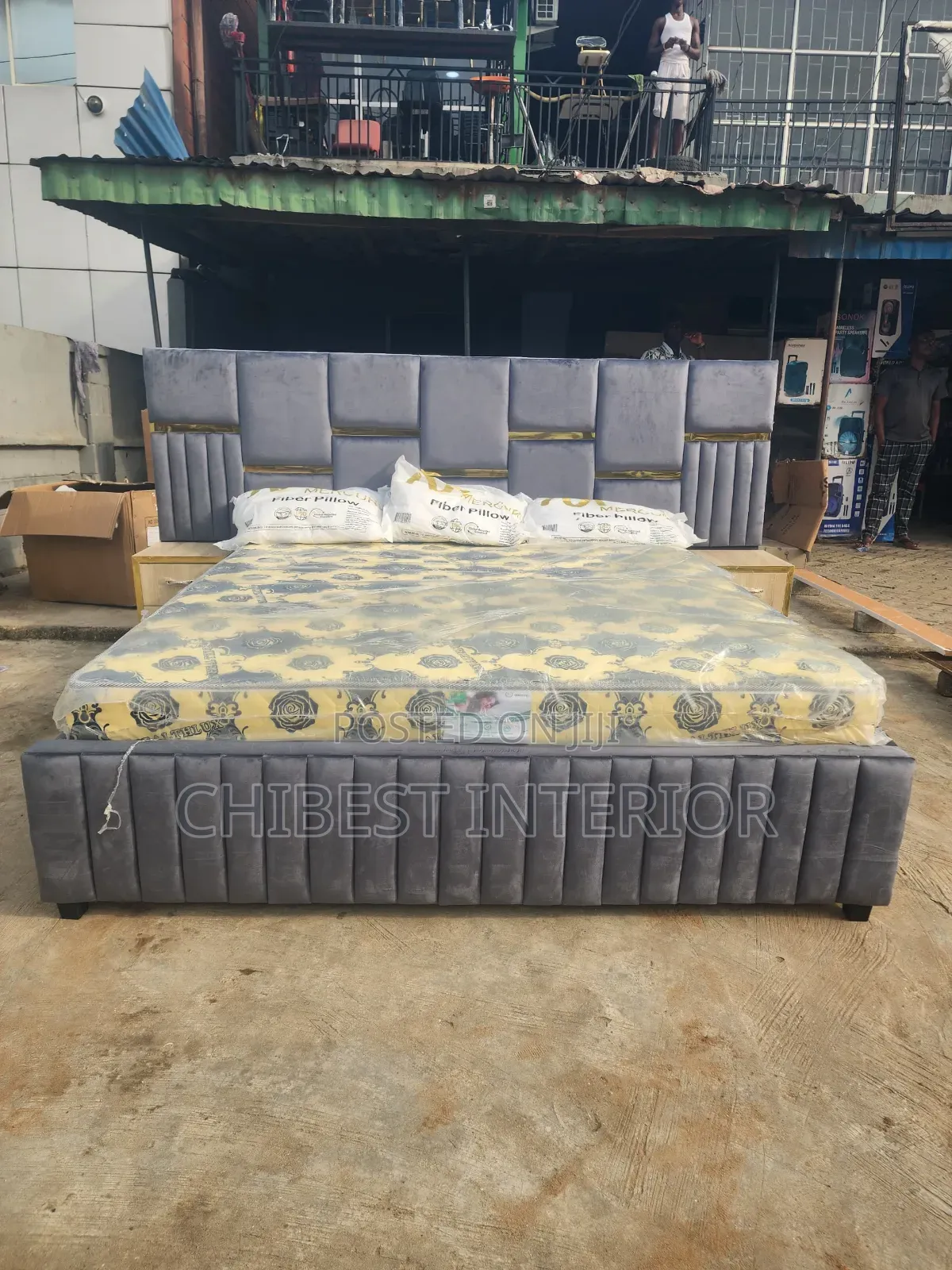 Grey 6by7 Bed With Executive Side Drawers