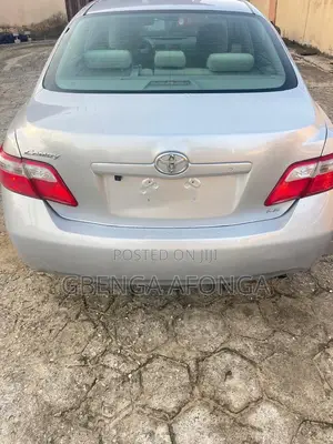 Toyota Camry LE 4dr Sedan (2.4L 4cyl 5A) 2008 Silver