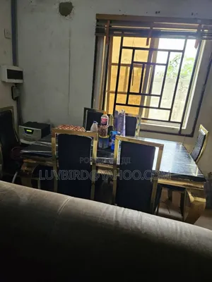 Dinning Table and Chairs
