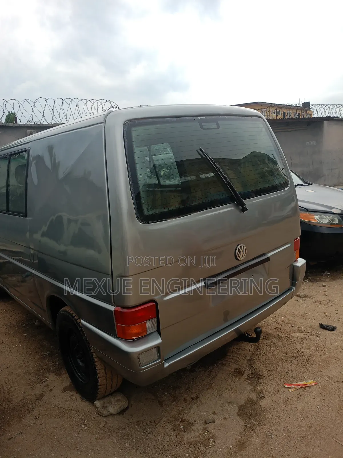 Volkswagen Transporter 2002 Silver