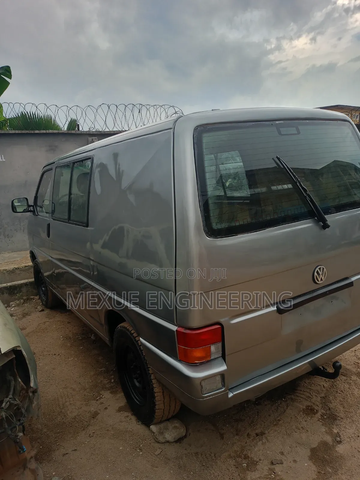Volkswagen Transporter 2002 Silver