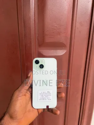 Apple iPhone 15 Plus 128 GB Green