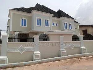 3bdrm Duplex in Felele Challenge for rent