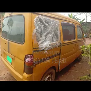 Suzuki Every 2008 Yellow
