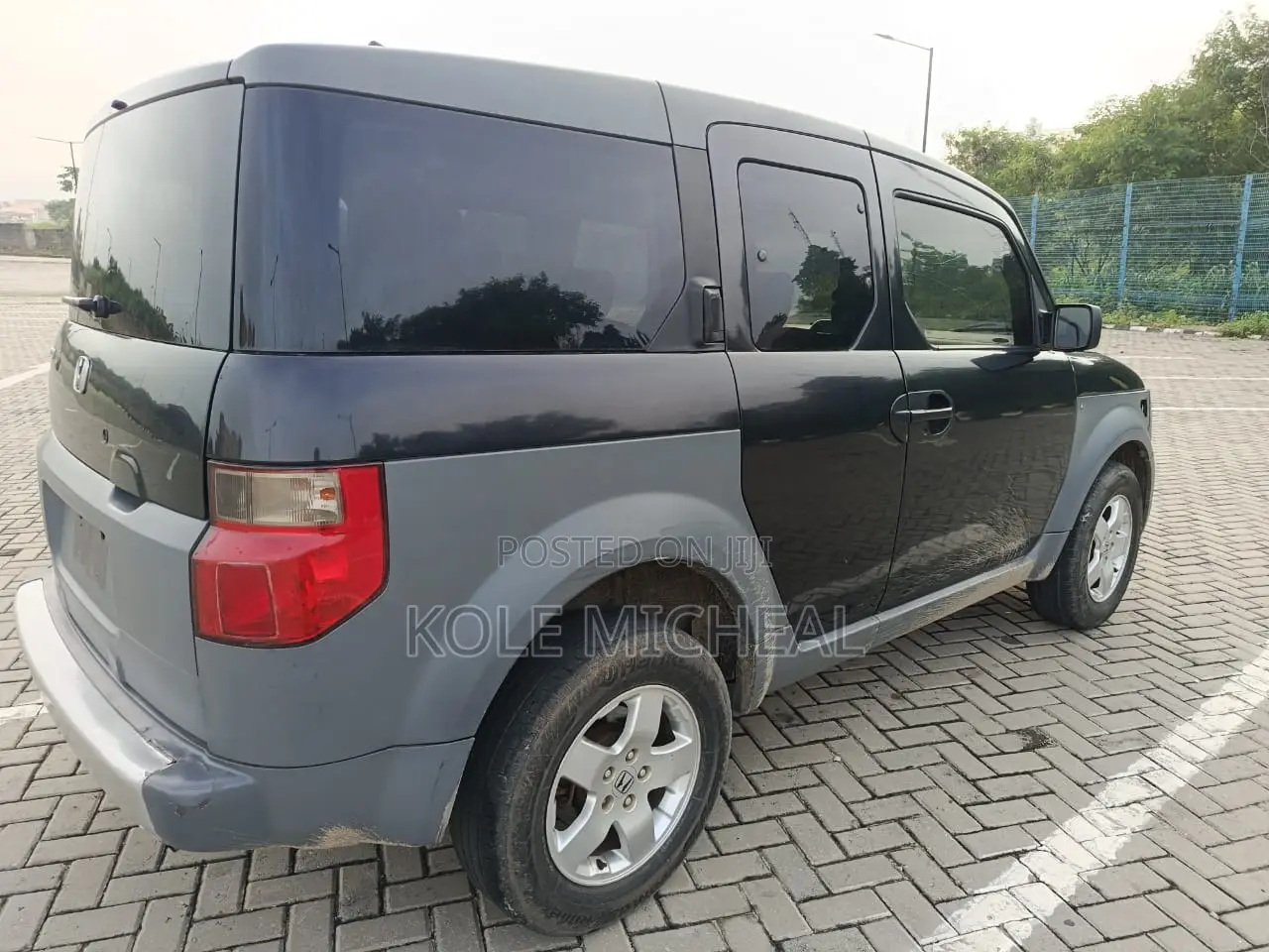 Honda Element 2003 Black