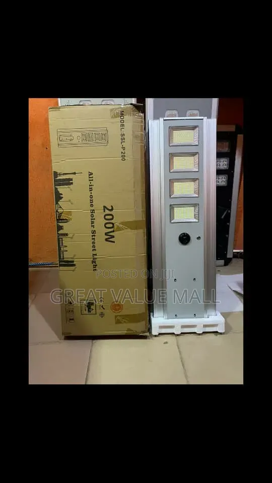 200w All-in-One Solar Street Light