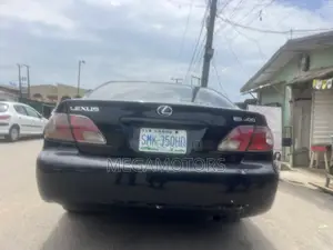 Lexus ES 2002 Black