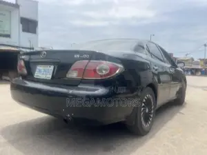 Lexus ES 2002 Black