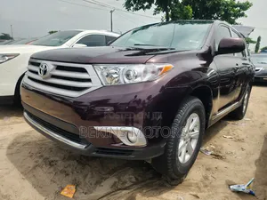 Toyota Highlander 2013 Burgundy