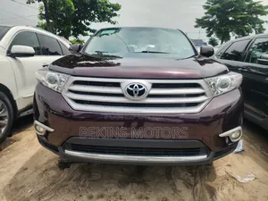 Toyota Highlander 2013 Burgundy