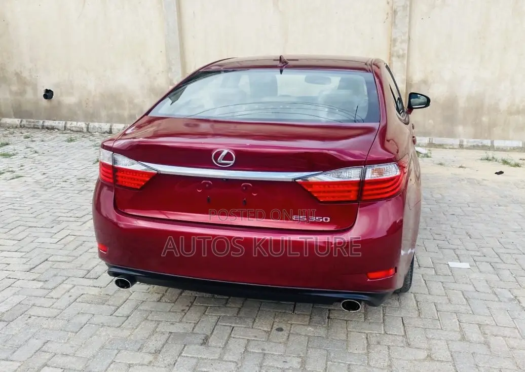 Lexus ES 2015 Burgundy