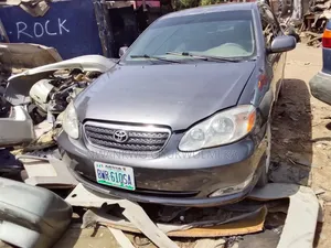 Toyota Corolla 2006 Gray
