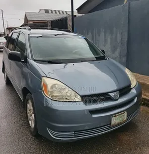 Toyota Sienna 2006 Black