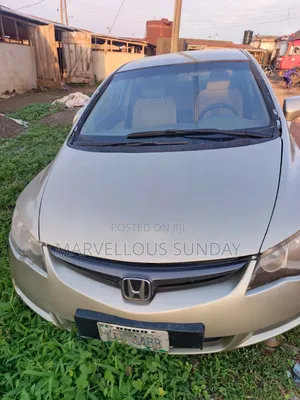 Honda Civic 2008 Gold