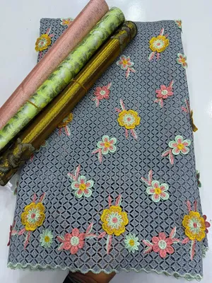 Gulpure Petals Lace