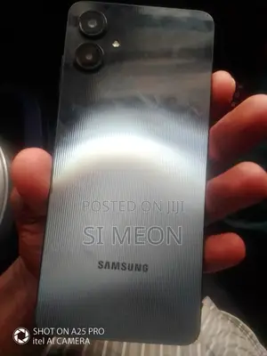 New Samsung Galaxy A06 64 GB Blue