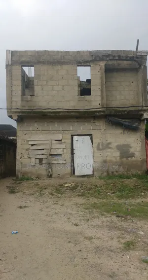6bdrm Block of Flats in Badore for sale