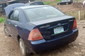Toyota Corolla 2005 Blue