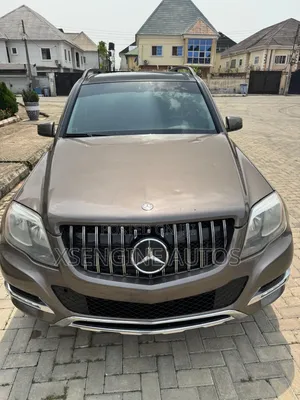 Mercedes-Benz GLK-Class 2013 Brown