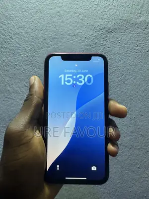 Apple iPhone XR 128 GB Red