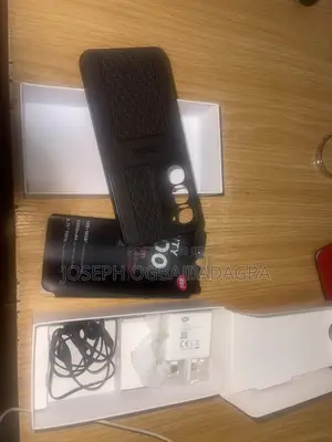 Itel City 100 128 GB Silver