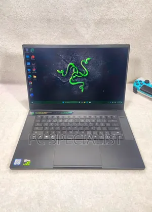 Laptop Razer Blade Advanced 16GB Intel Core i7 SSD 512GB