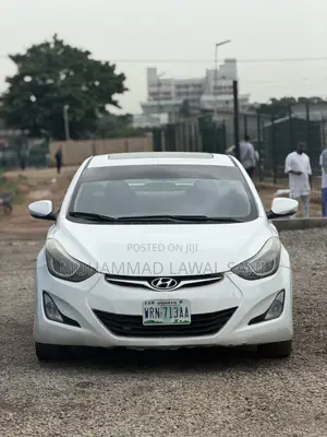 Hyundai Elantra 2013 White