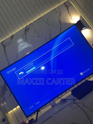 Play Station 4