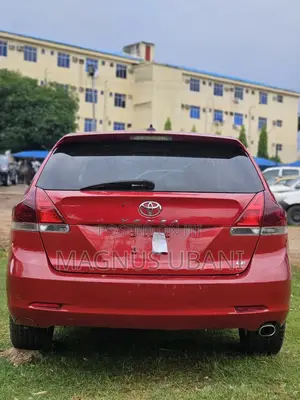 Toyota Venza LE 2012 Red