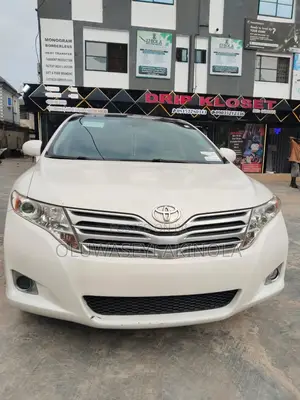 Toyota Venza 2011 White